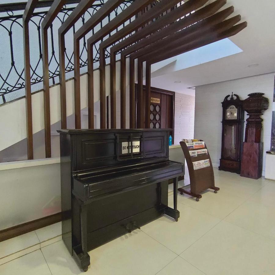 Silverador Resort Thane Εξωτερικό φωτογραφία