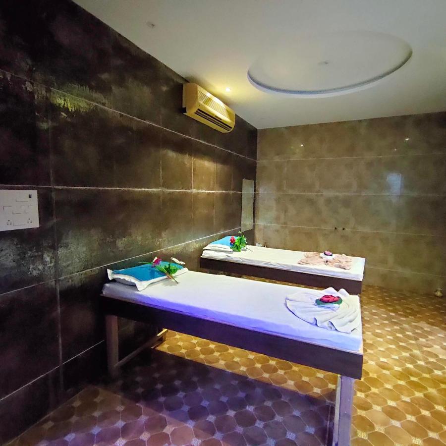 Silverador Resort Thane Εξωτερικό φωτογραφία