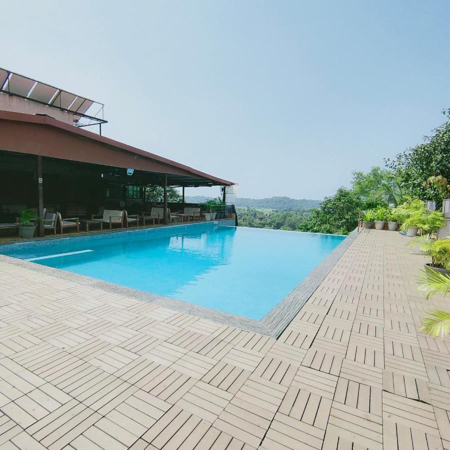 Silverador Resort Thane Εξωτερικό φωτογραφία